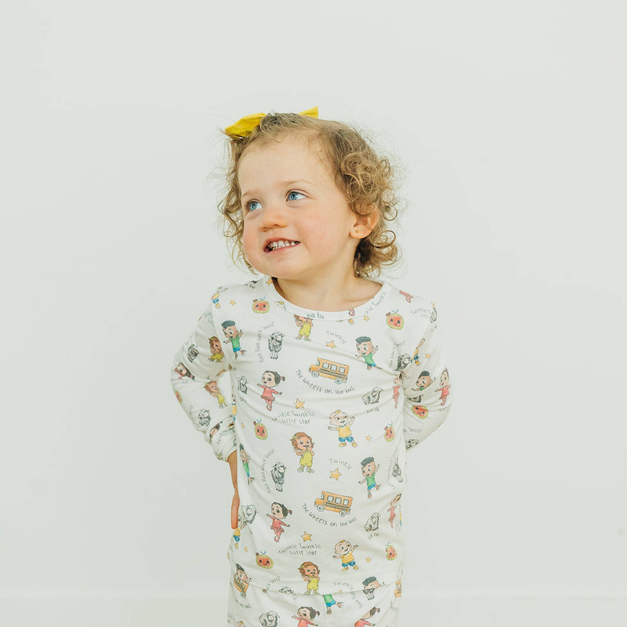 2pc Long Sleeve Pajama Set - CoComelon Friends