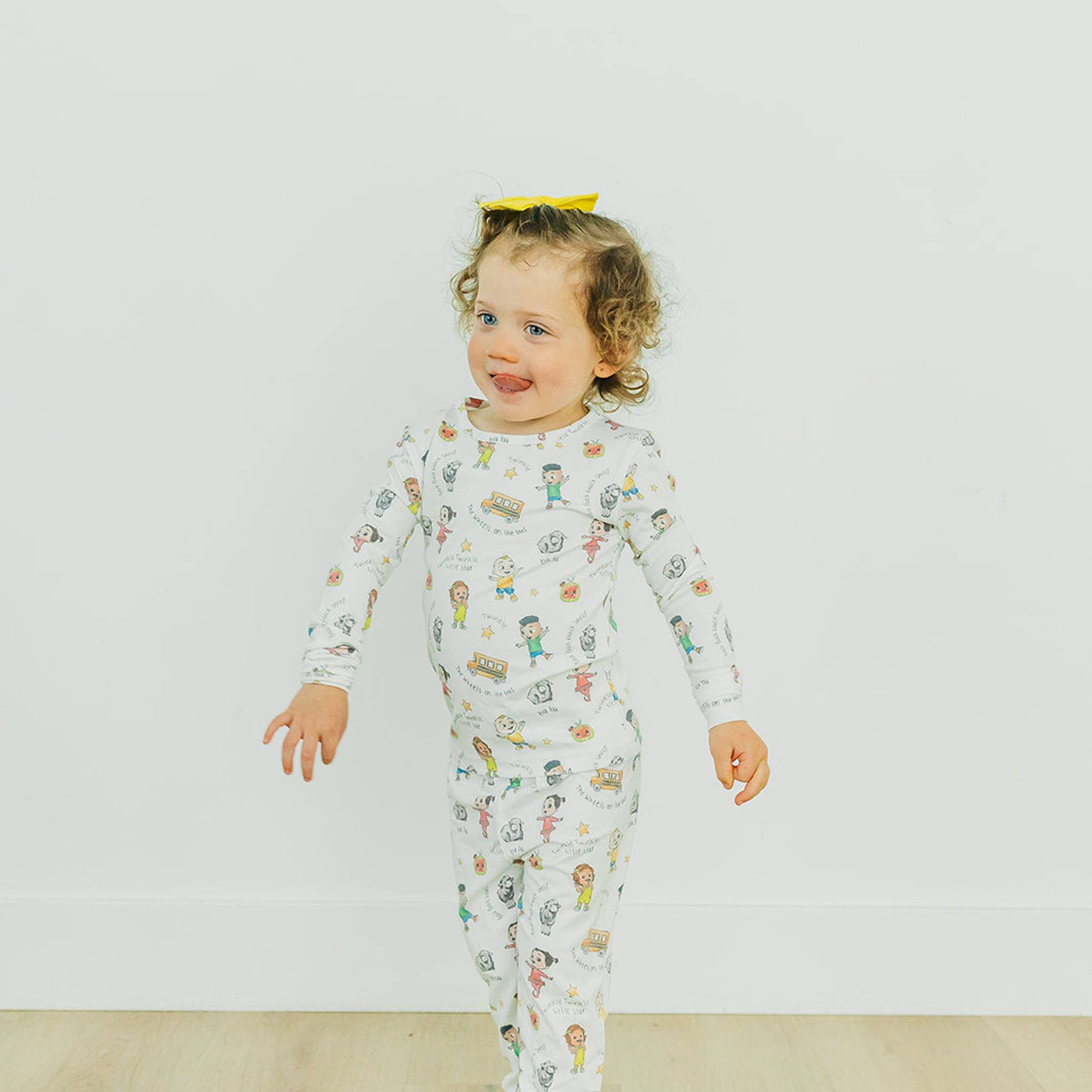2pc Long Sleeve Pajama Set - CoComelon Friends
