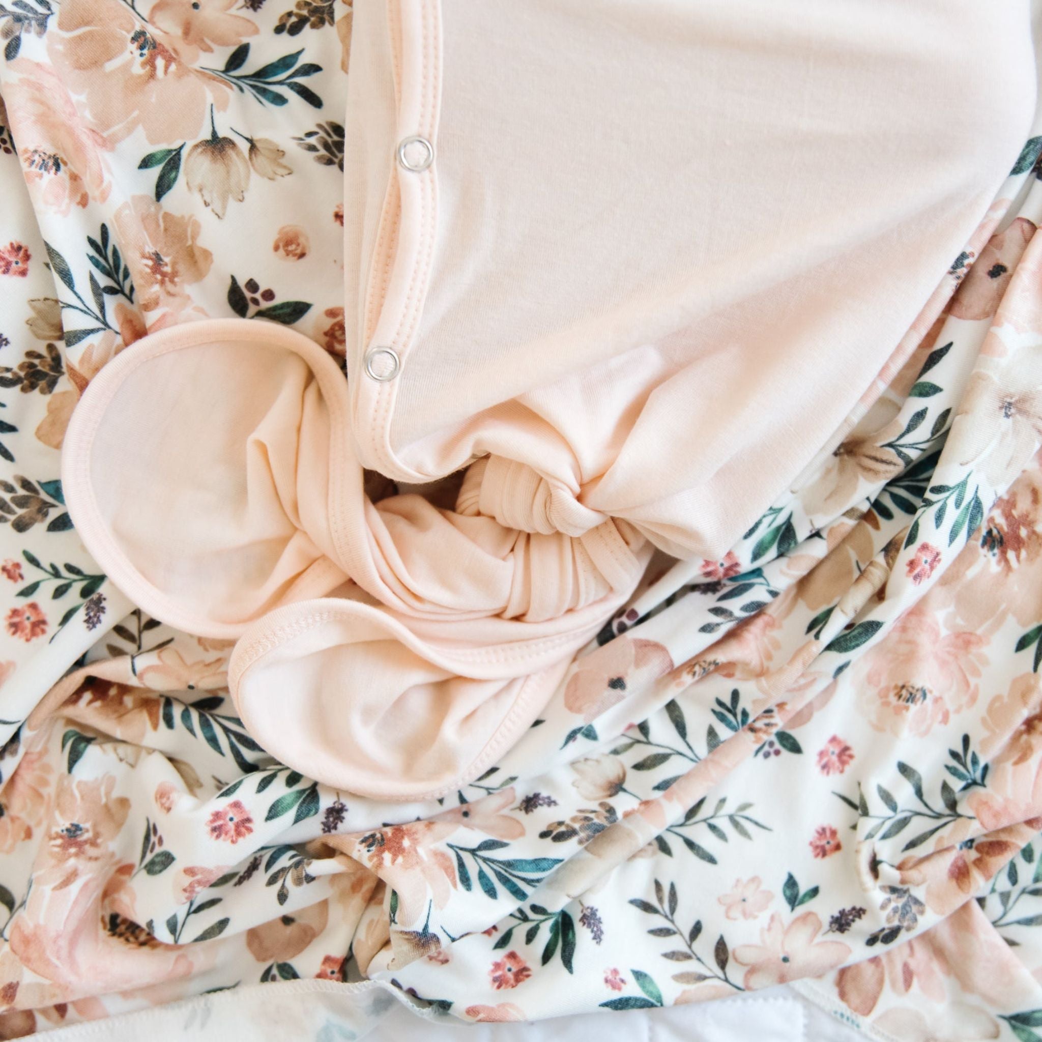 Newborn Knotted Gown - Blush