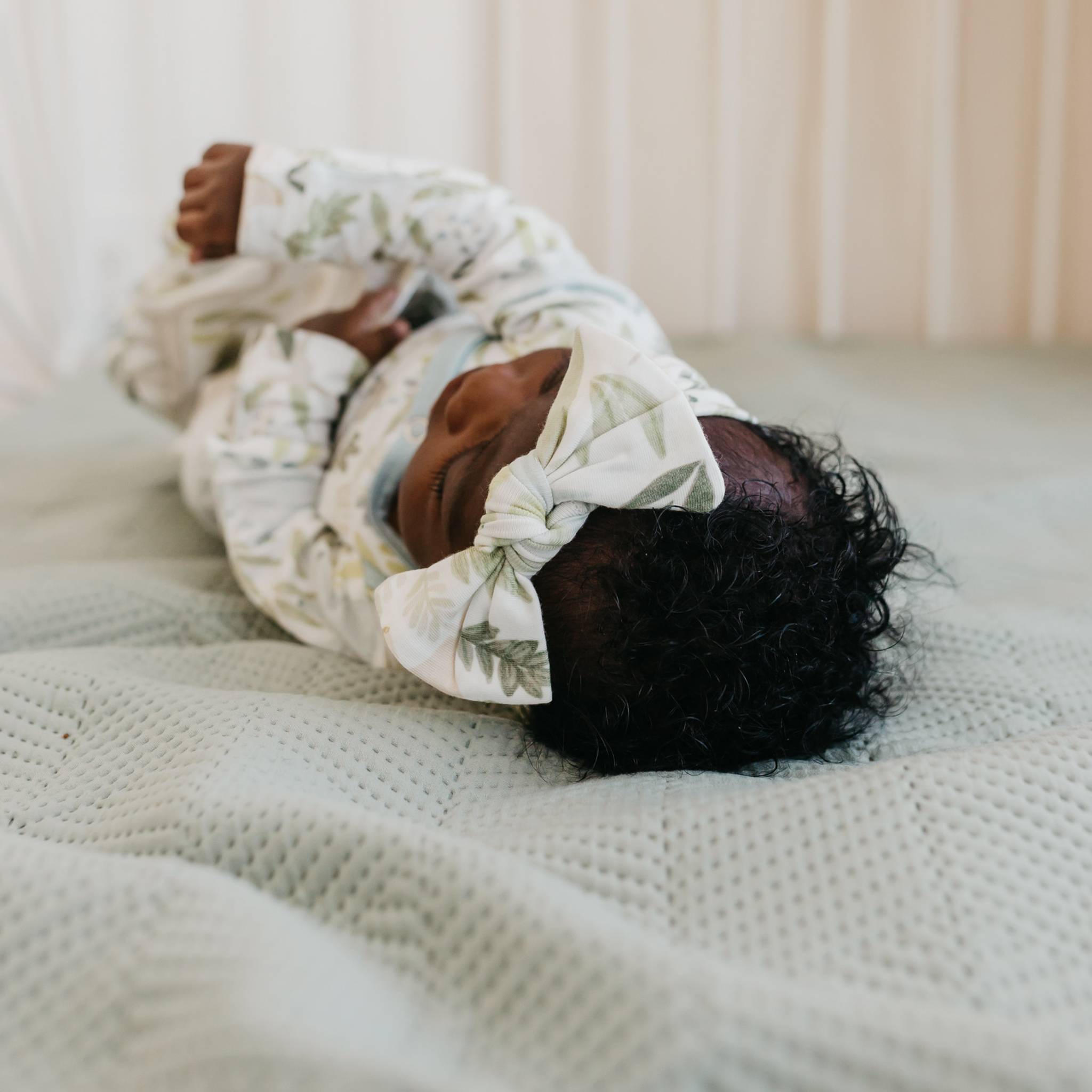 Newborn Knotted Gown - Rex
