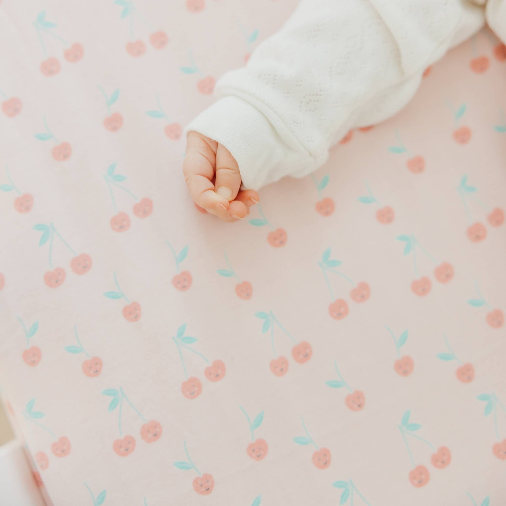 Premium Knit Fitted Crib Sheet - Cheery