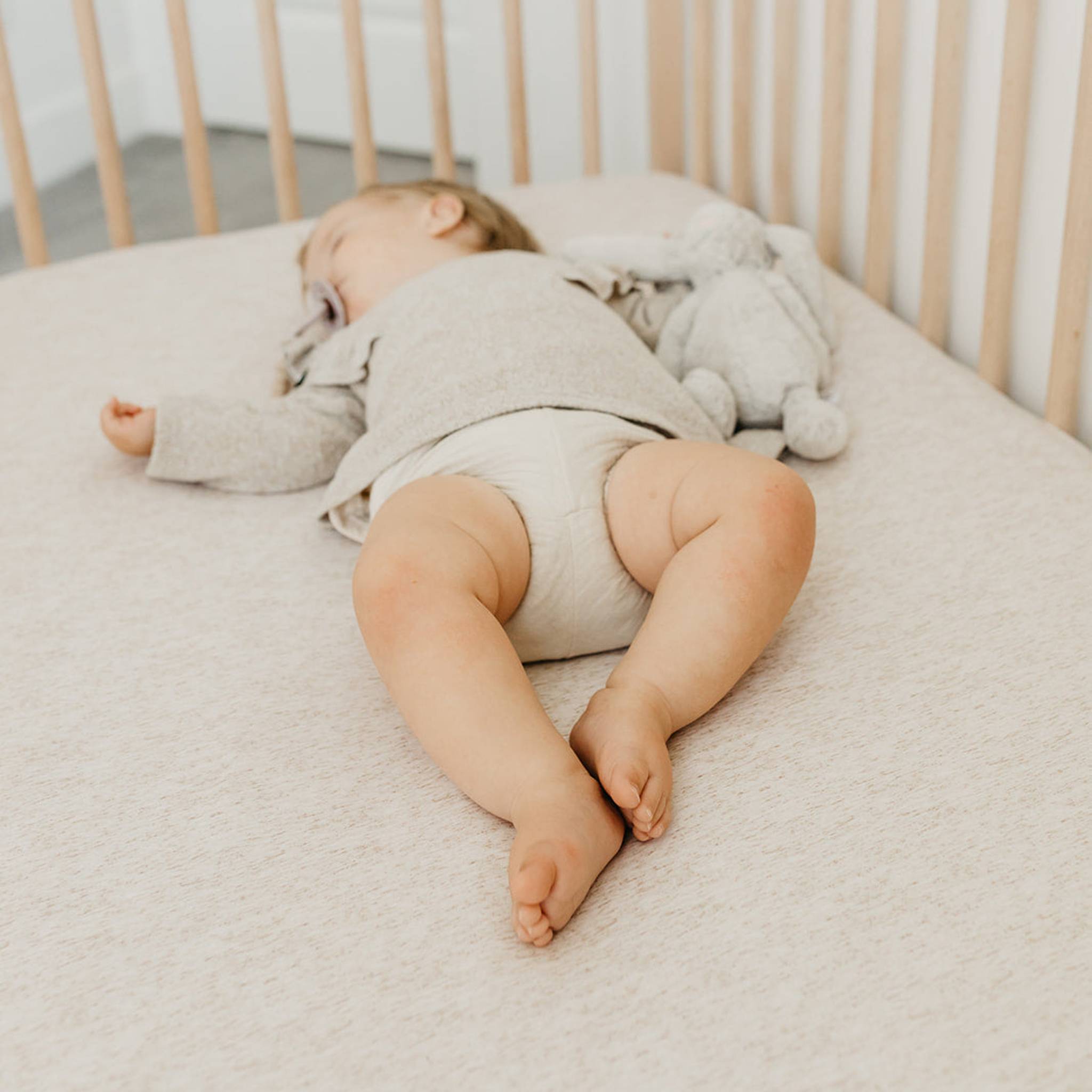 Premium Knit Fitted Crib Sheet - Oat