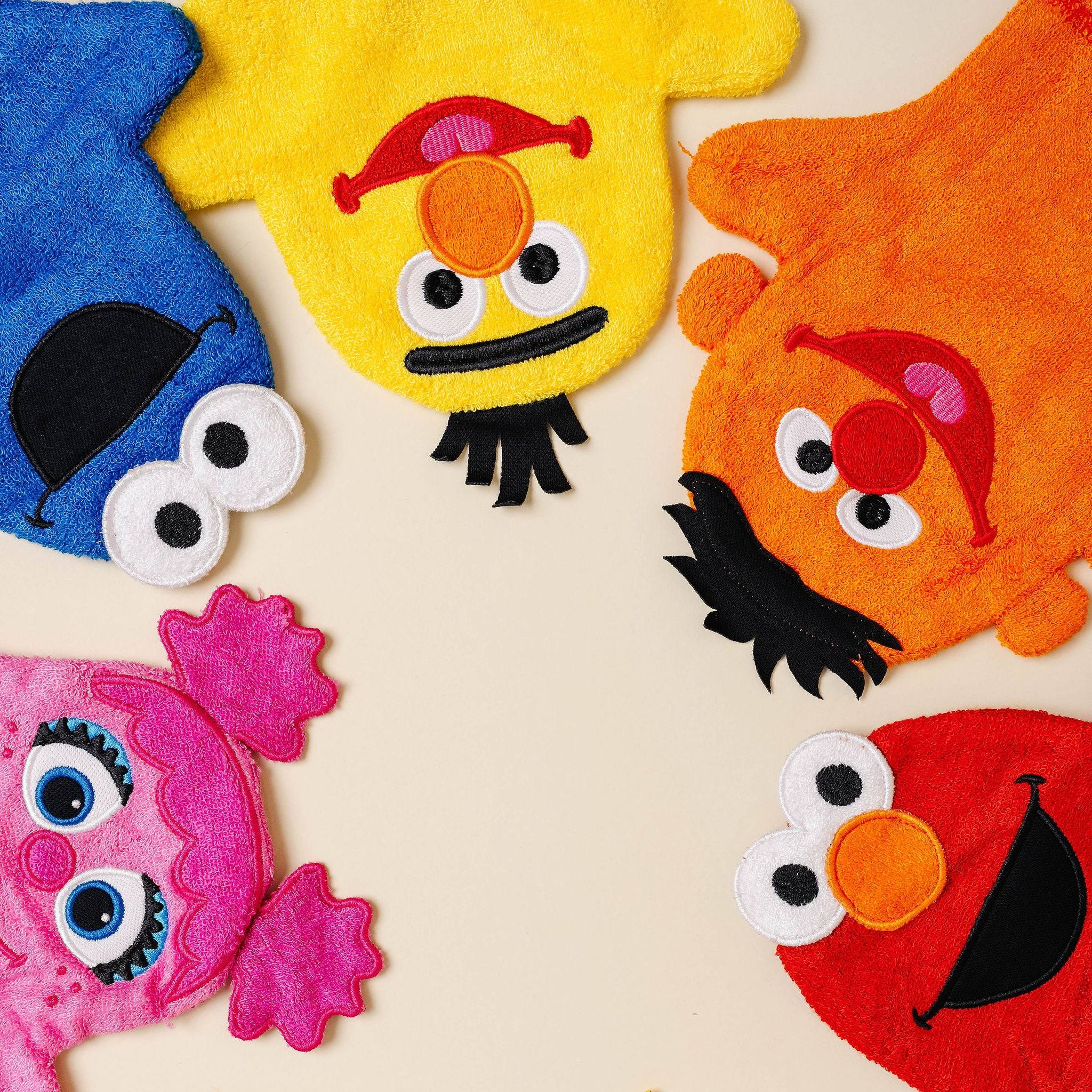 Wash Mitt - Cookie Monster