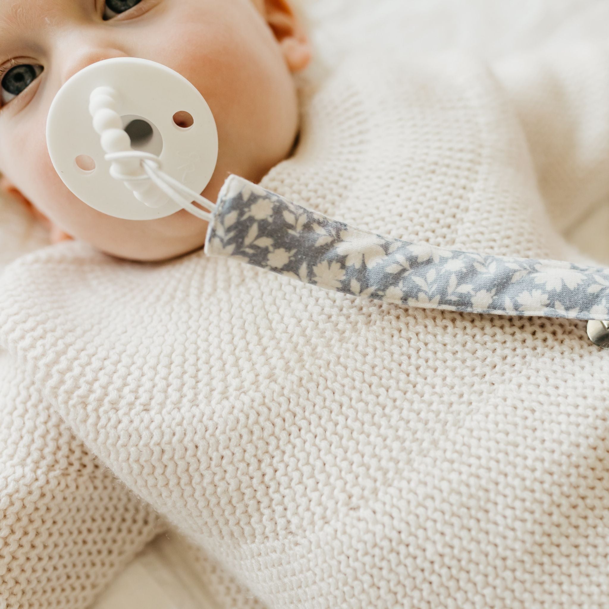 Binky Clips - Lacie