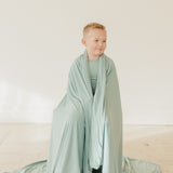 Three-Layer Jumbo Quilt - Briar