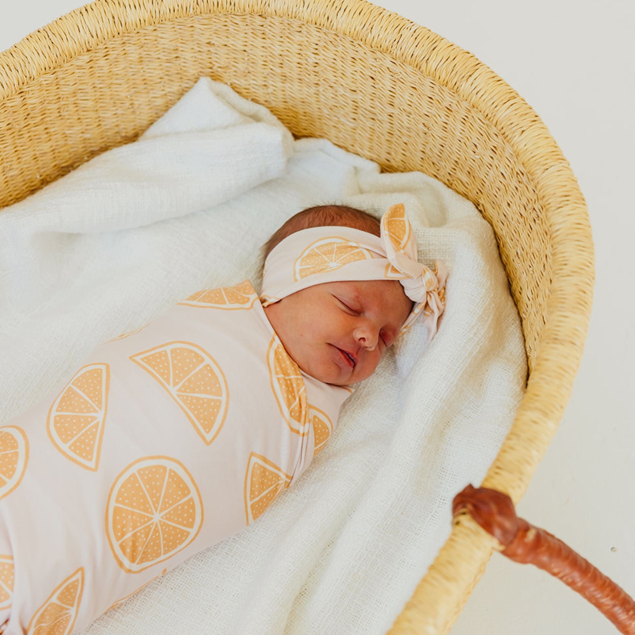 Knit Headband Bow - Cutie