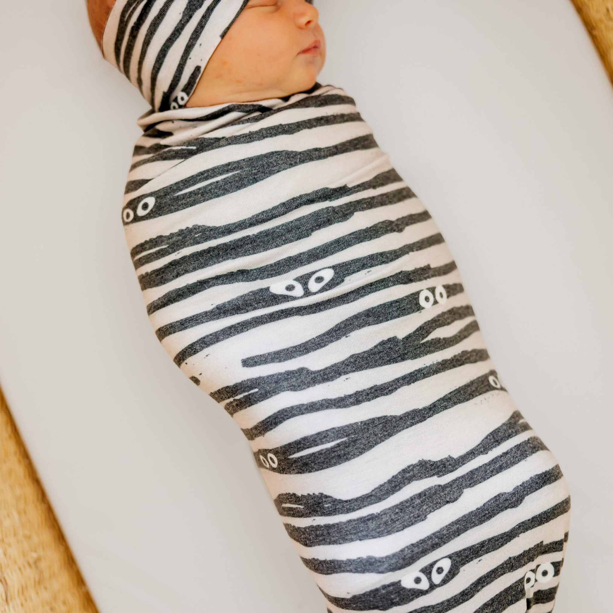 Knit Swaddle Blanket - Mummy
