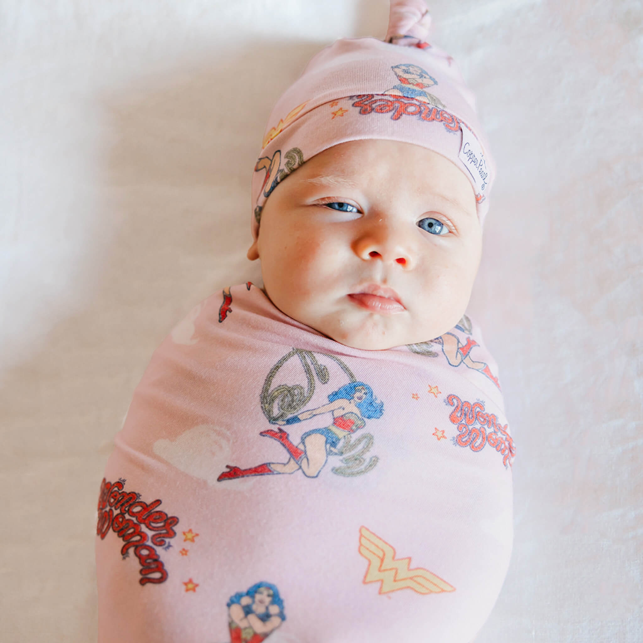 Knit Swaddle Blanket - Wonder Woman