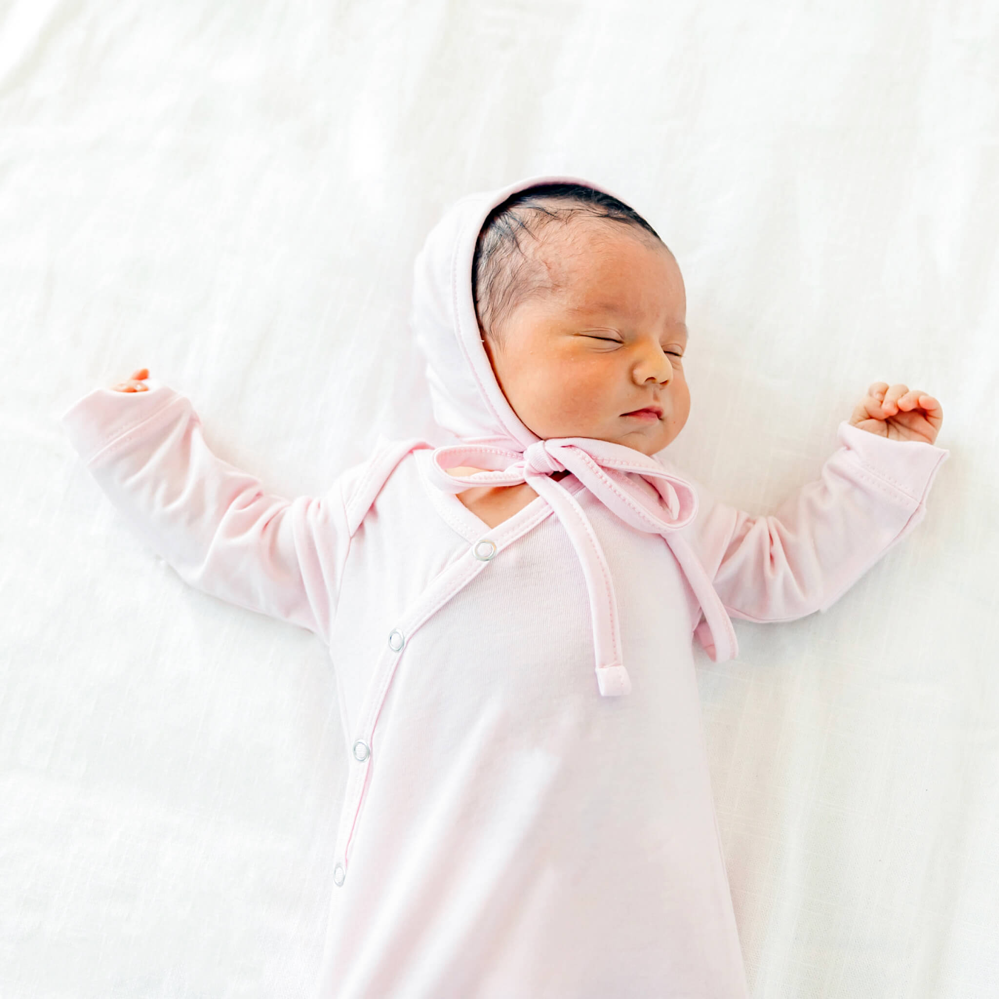 Newborn Knotted Gown - Blossom
