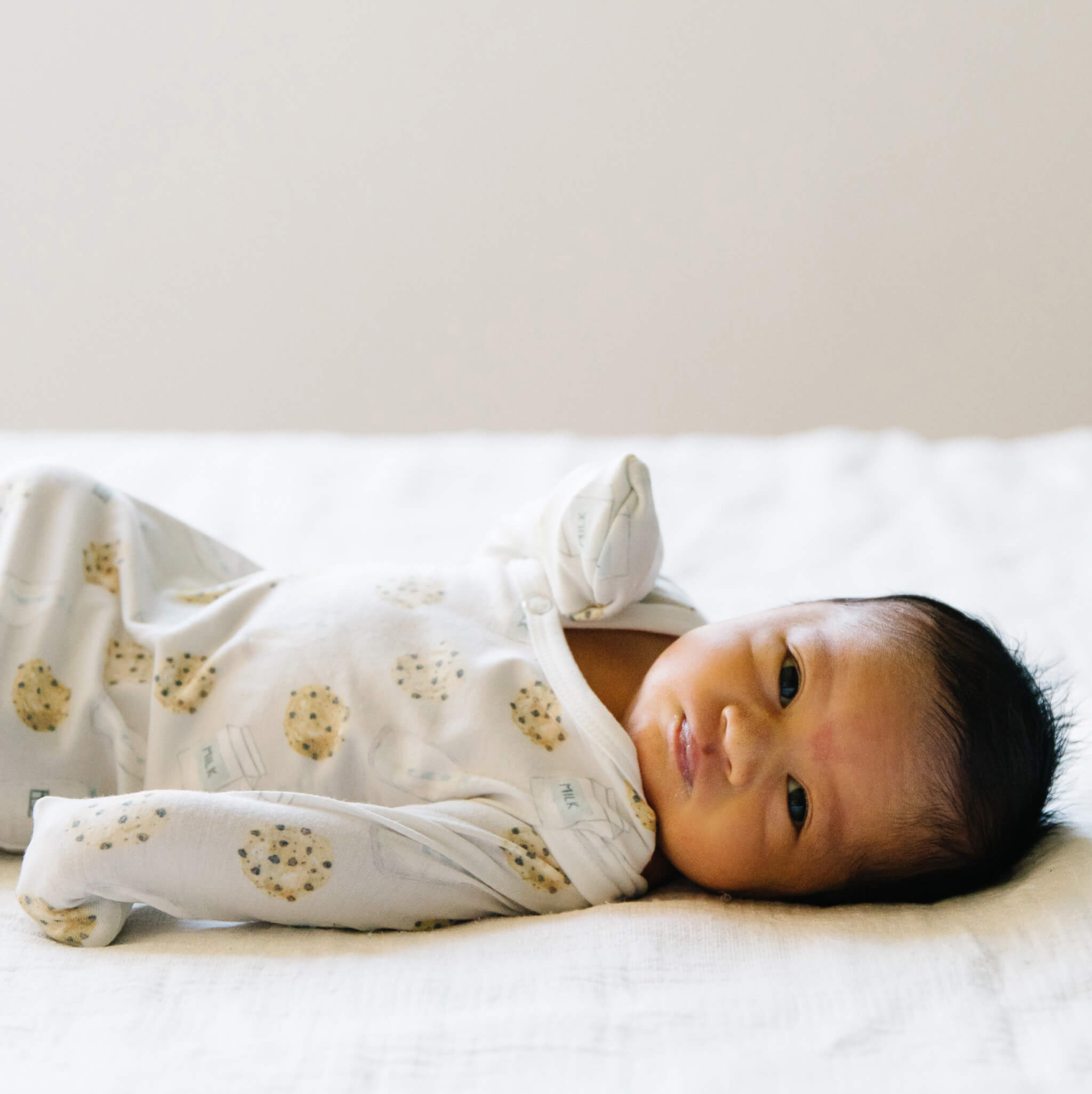 Newborn Knotted Gown - Chip