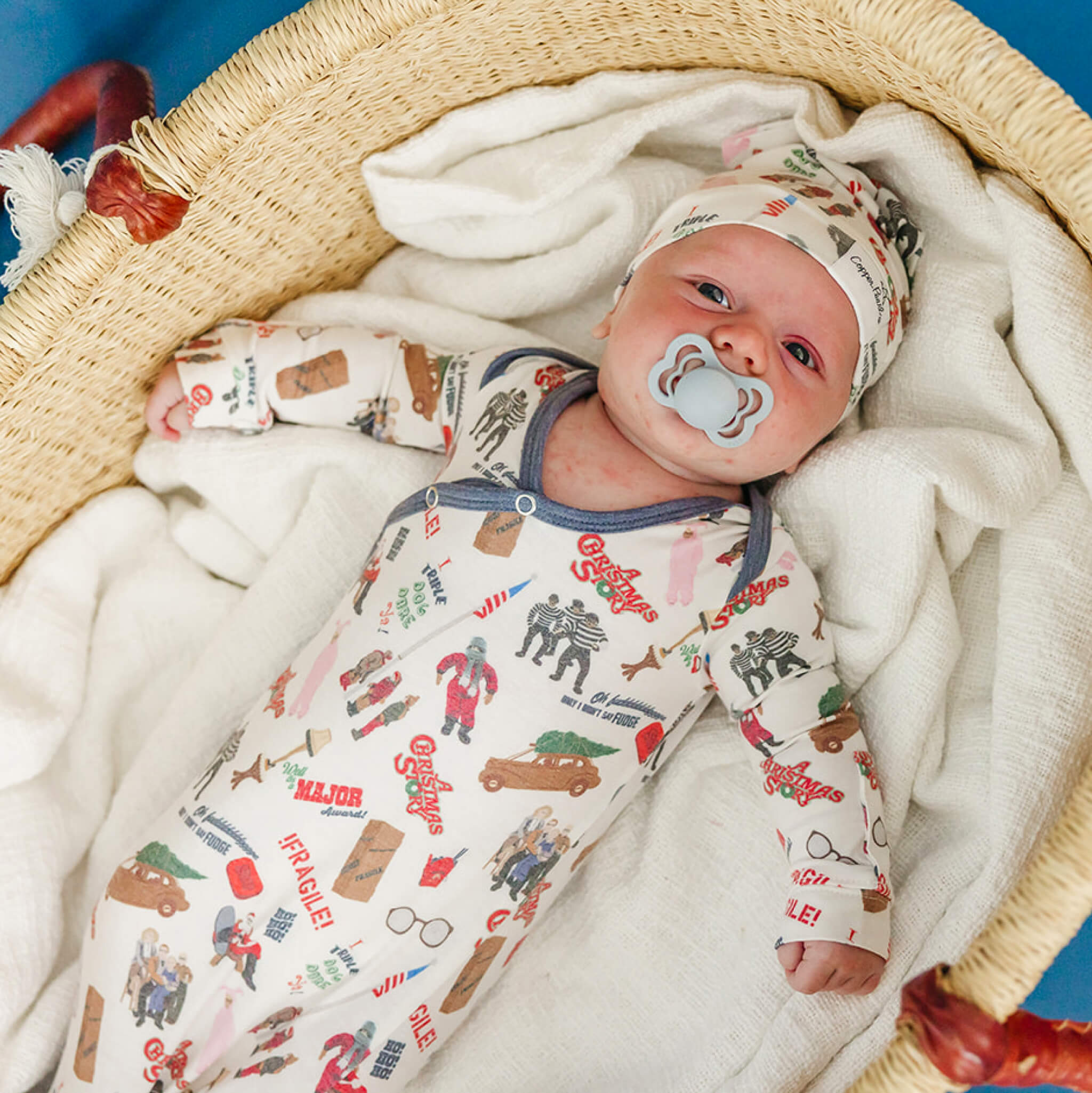 Newborn Knotted Gown - A Christmas Story