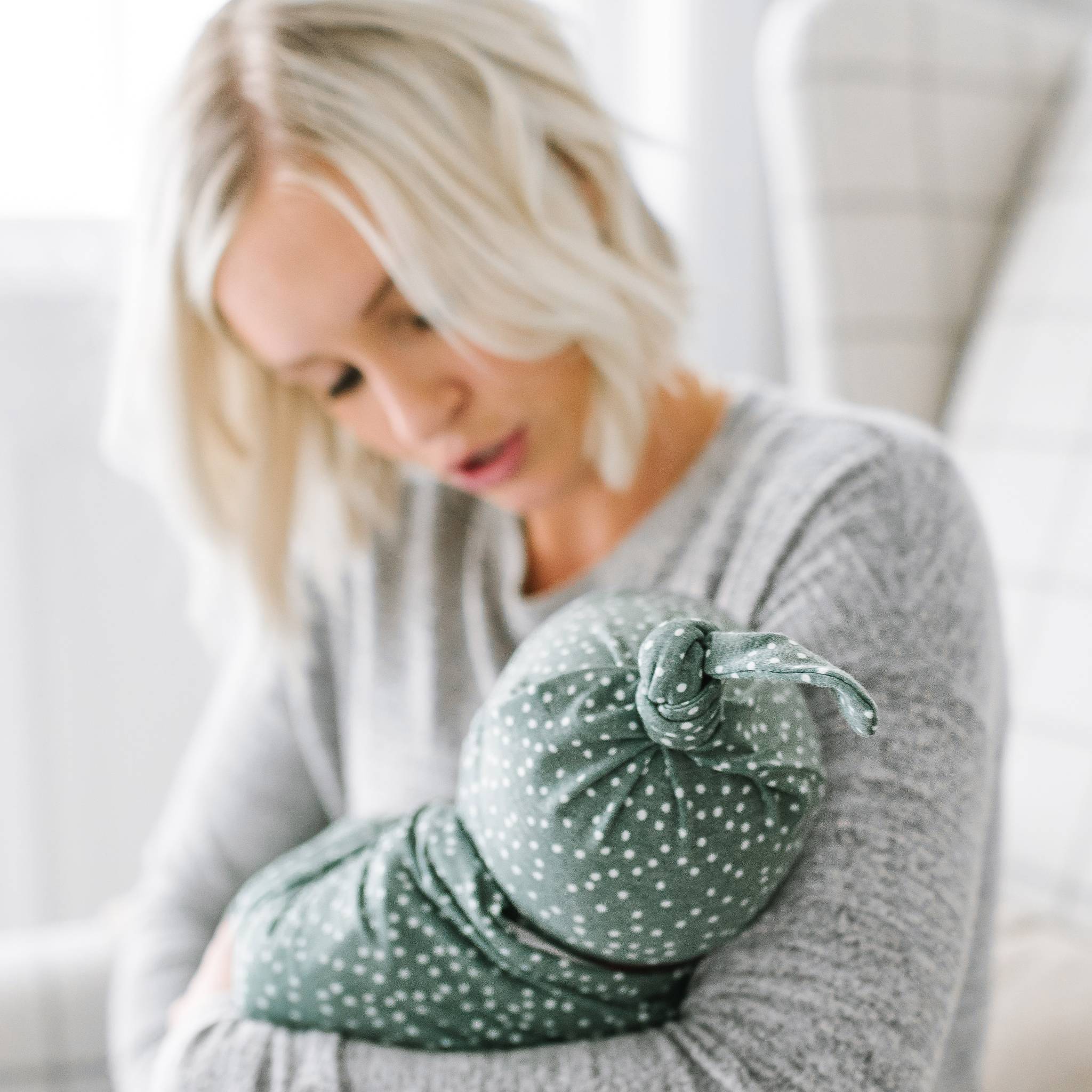 Newborn Top Knot Hat - Juniper