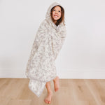 Premium Big Kid Hooded Towel - Jurassic Park Fossils