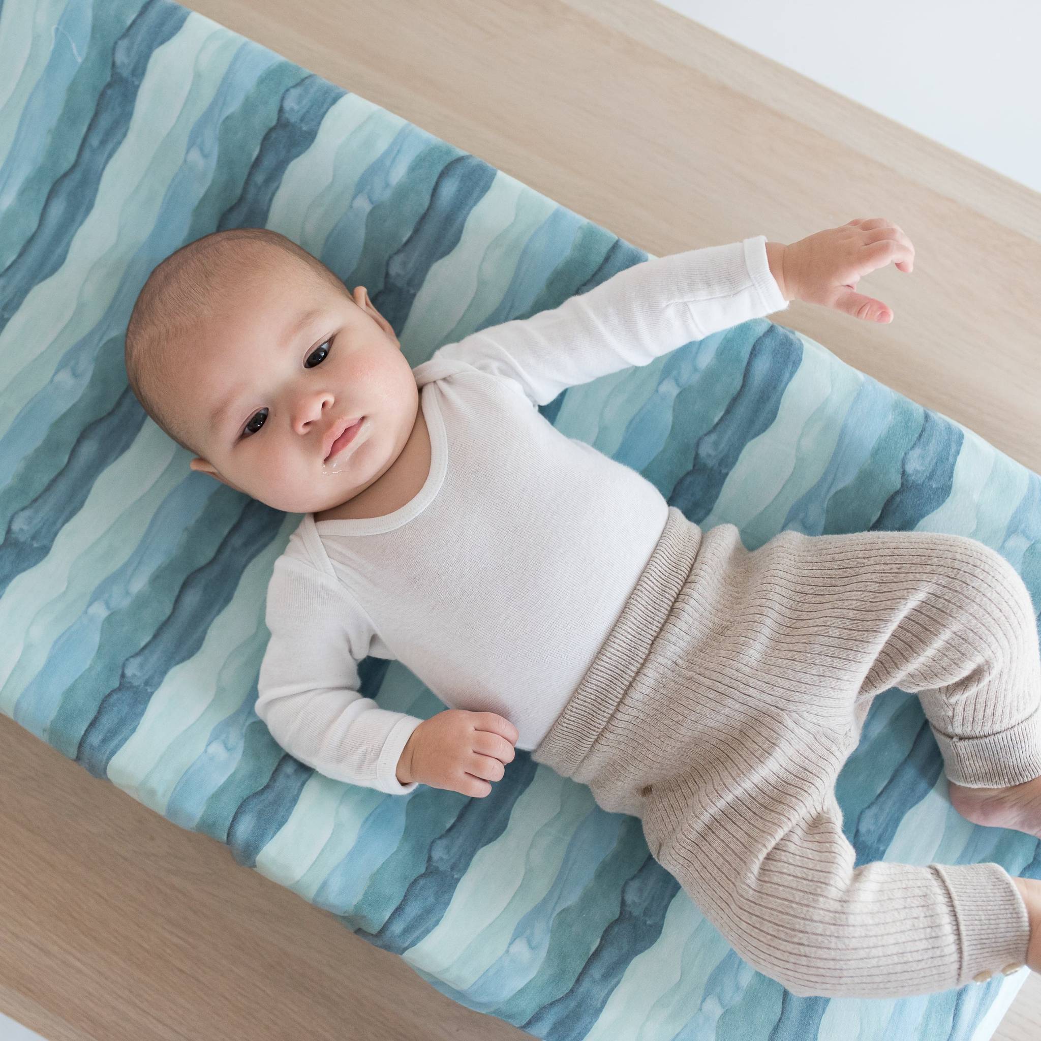 Premium Knit Diaper Changing Pad Cover - Waves