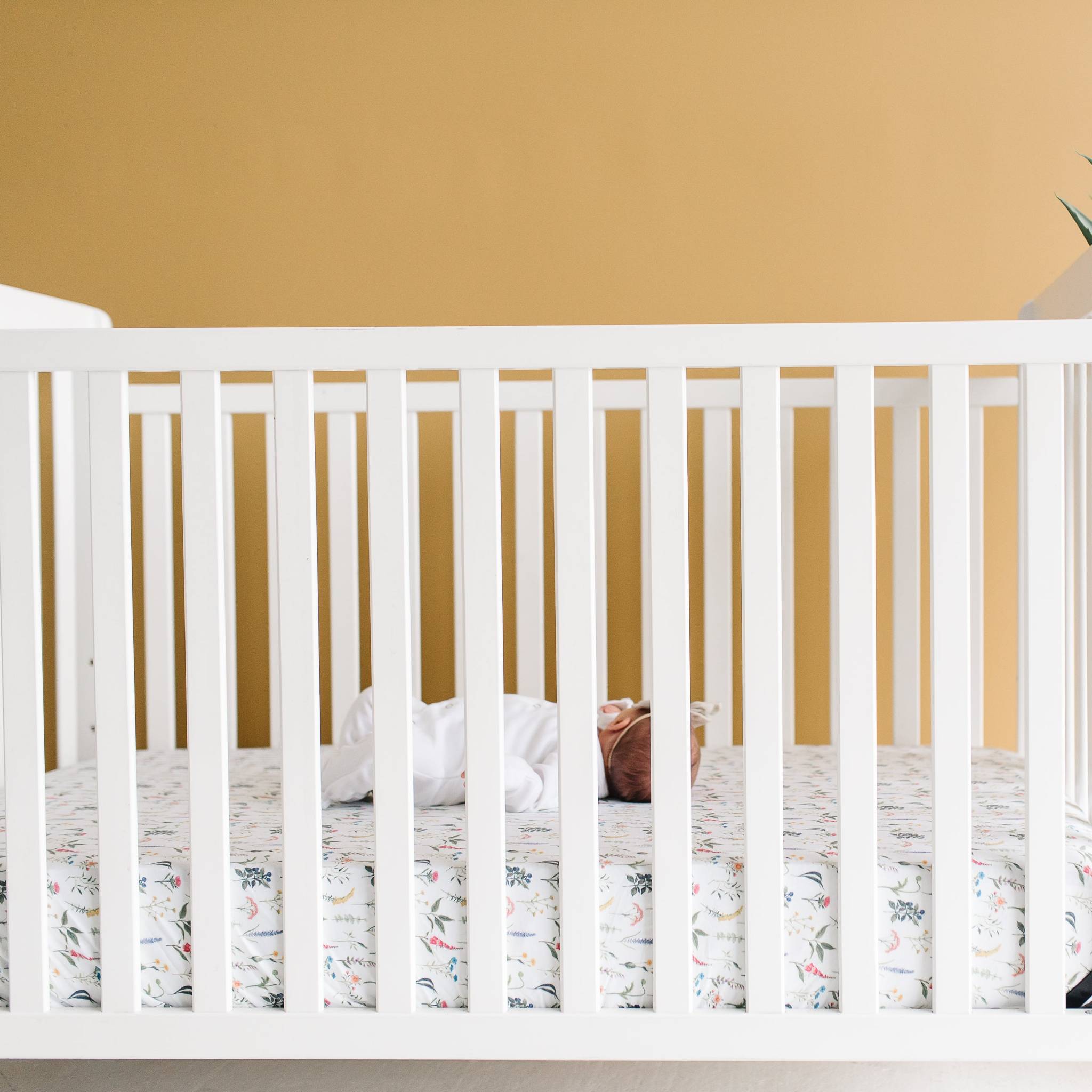 Premium Knit Fitted Crib Sheet - Aspen