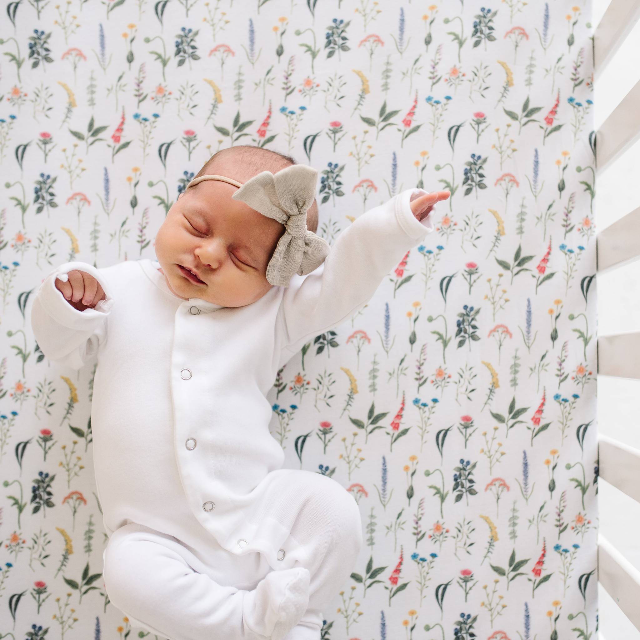 Premium Knit Fitted Crib Sheet - Aspen