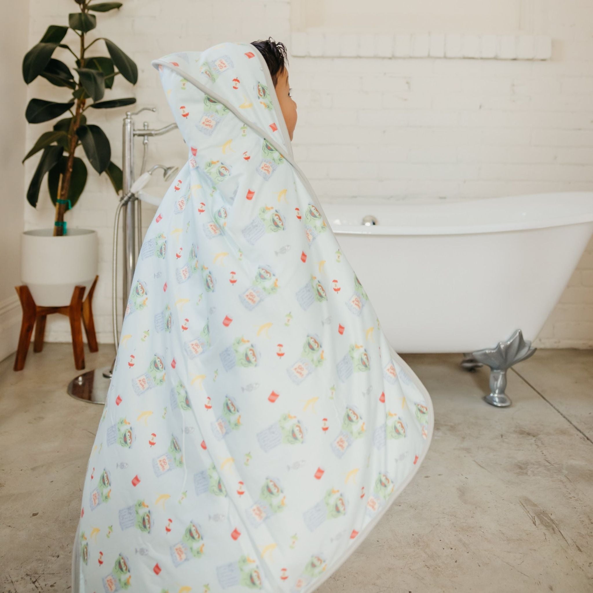 Premium Knit Hooded Towel - Oscar the Grouch