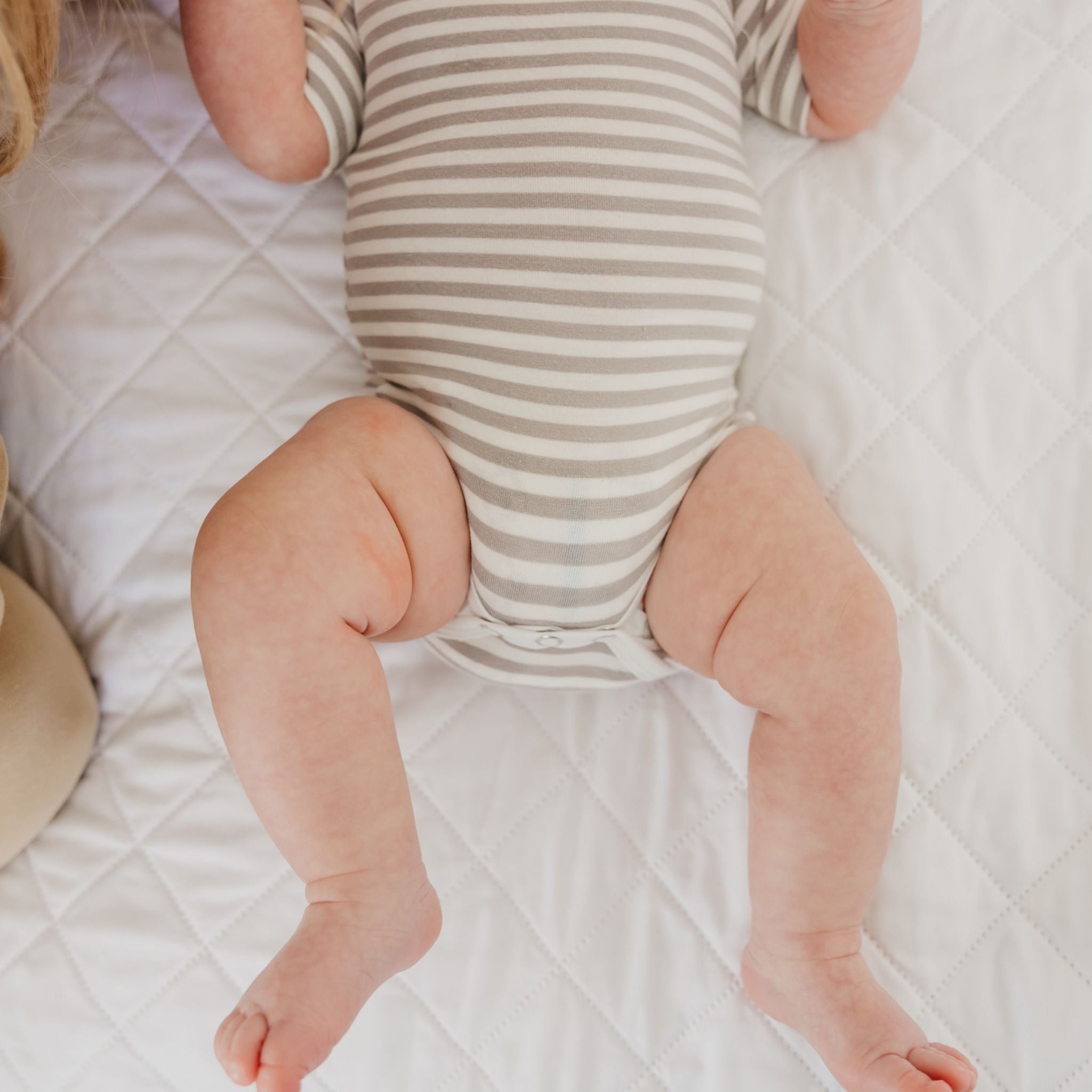 Short Sleeve Bodysuit - Everest