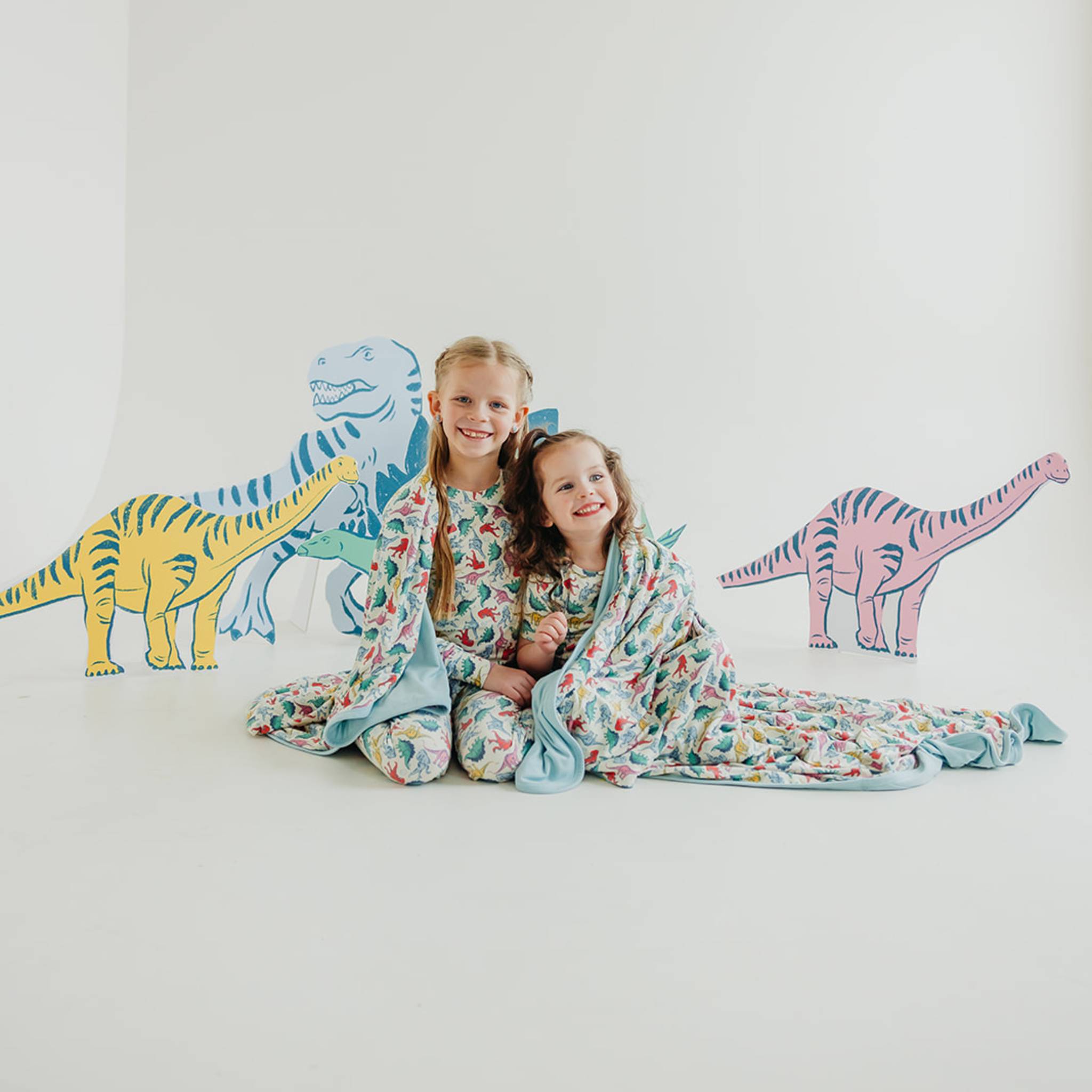 Three-Layer Jumbo Quilt - Dinosaurs of Jurassic Park